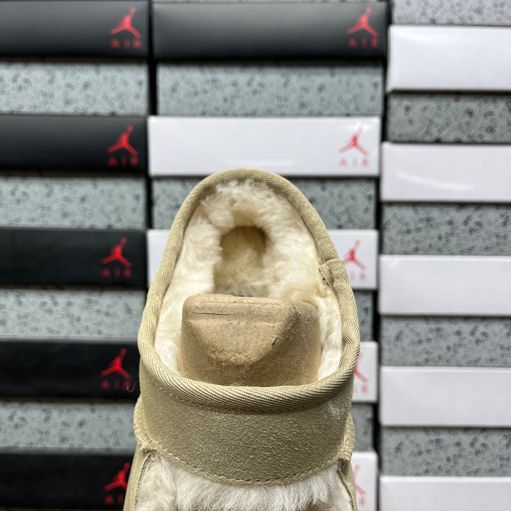 UGG Tazz Lace Platform Slipper – Suede Mule with Deep UGGplush Shearling Lining, Tonal Stitching & Sugar Sole² Platform in Sand