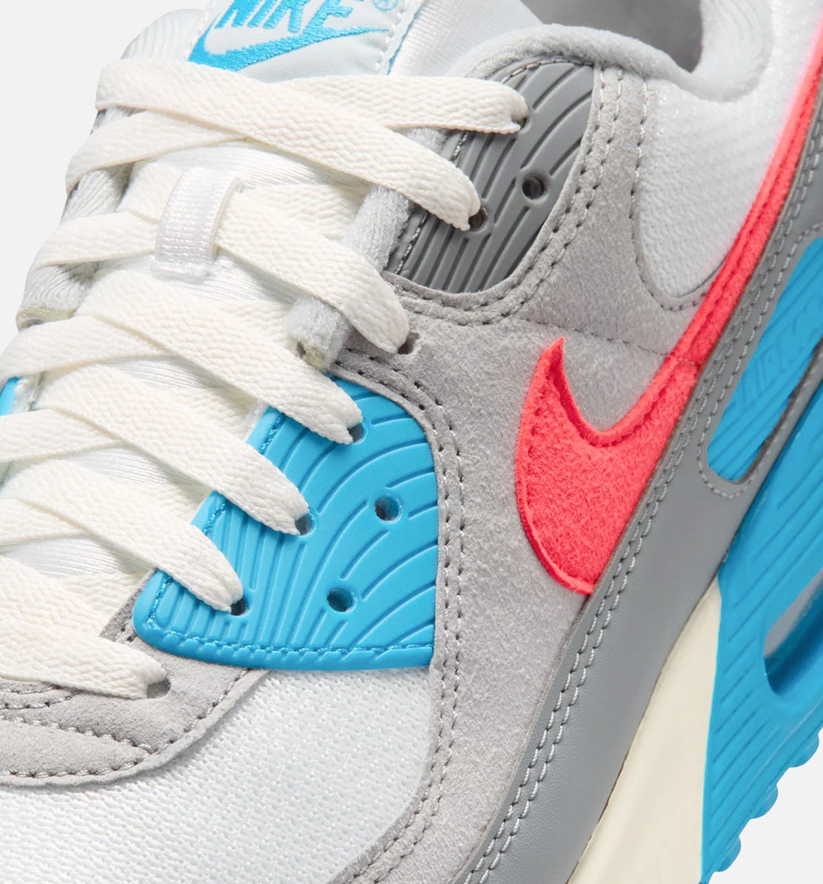 Air Max III Men's Lifestyle Shoe - Cool Grey/Infrared 23