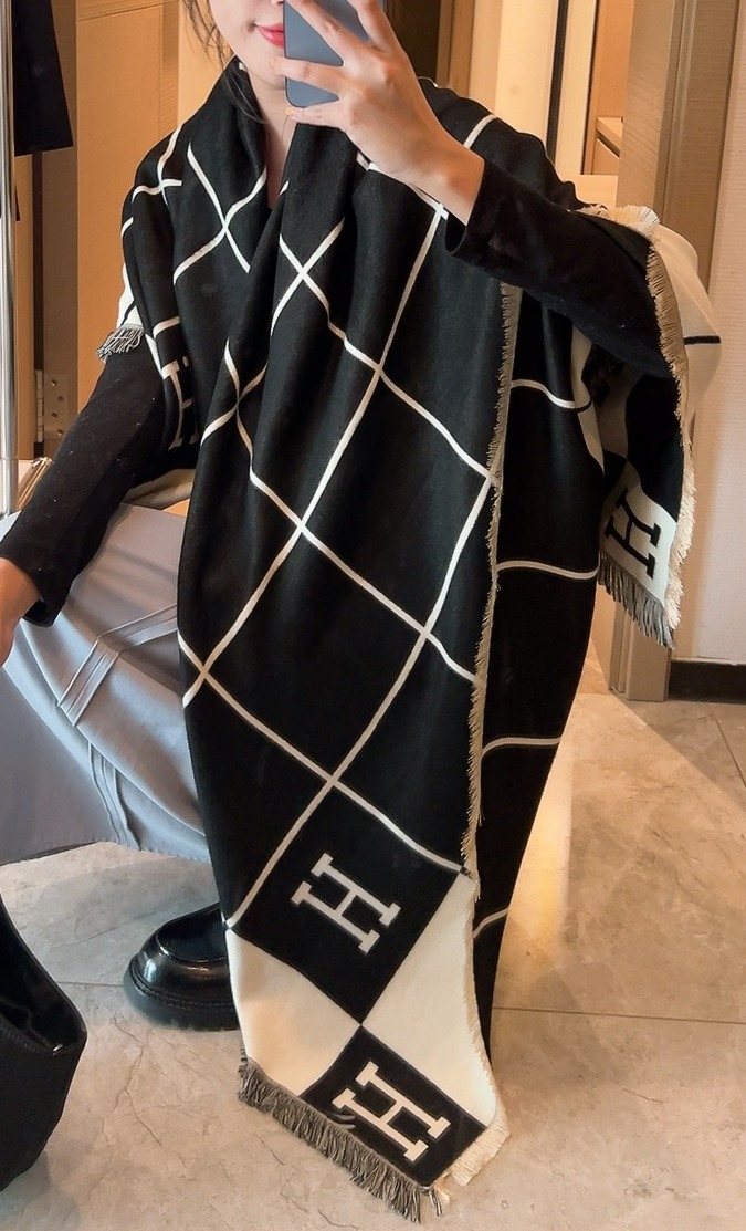 Hermès Black & Cream Grid Square Scarf