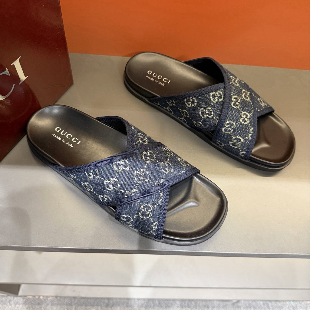 Gucci Men's Patterned Cross-Strap Slide Sandals