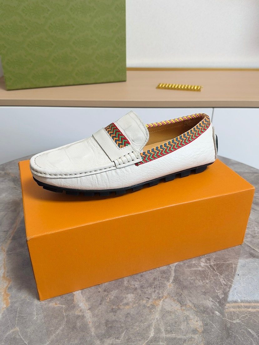 Men's Moc-Toe Slip-On Loafers